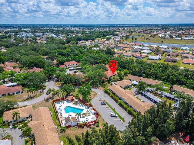 319 KNOTTWOOD COURT 2, Sun City Center, FL 33573