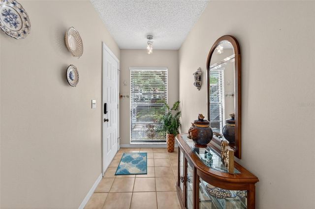 319 KNOTTWOOD COURT 2, Sun City Center, FL 33573