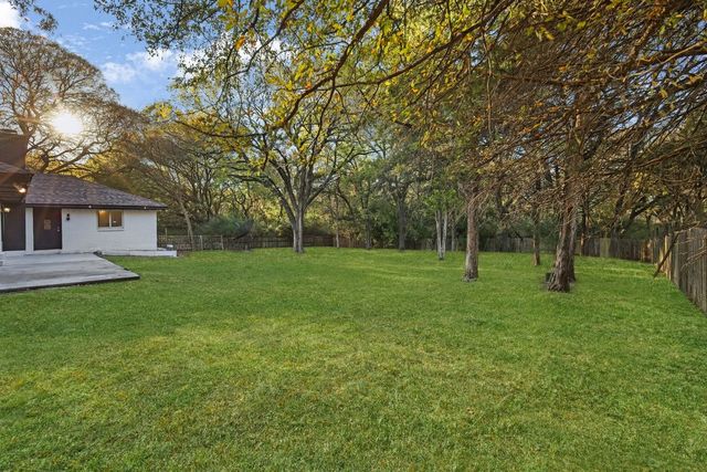 2707 Alamain Drive, Dallas, TX 75241