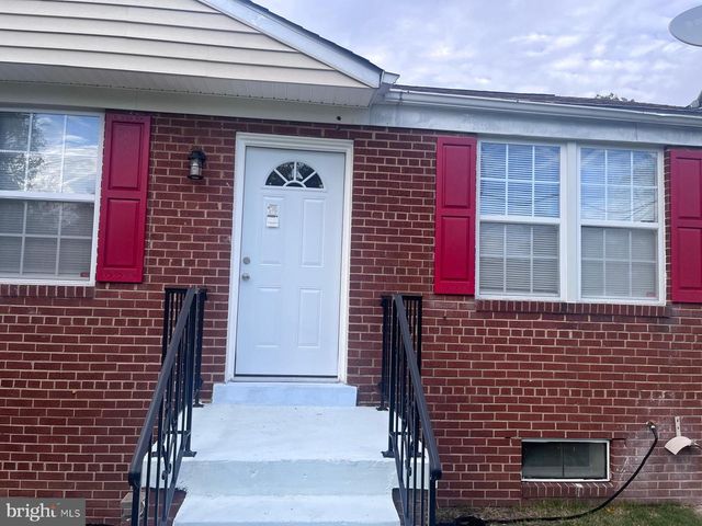 8617 WOODYARD RD, Clinton, MD 20735