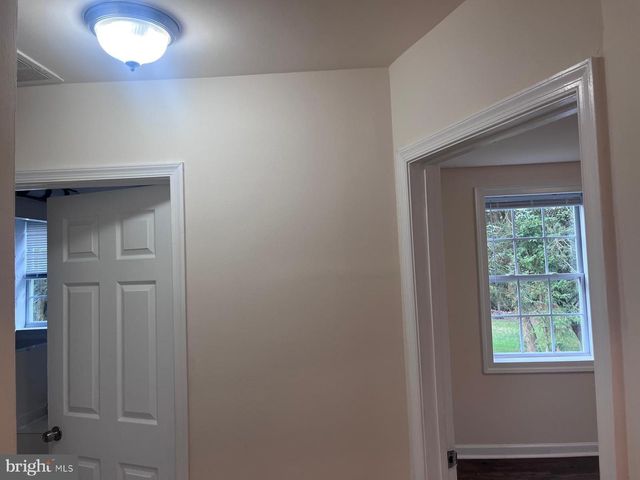 8617 WOODYARD RD, Clinton, MD 20735