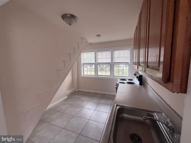 8617 WOODYARD RD, Clinton, MD 20735