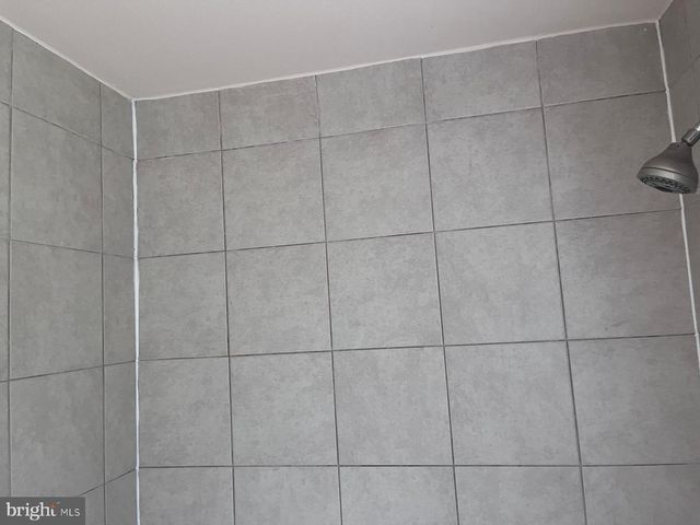 8617 WOODYARD RD, Clinton, MD 20735