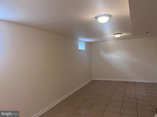 8617 WOODYARD RD, Clinton, MD 20735