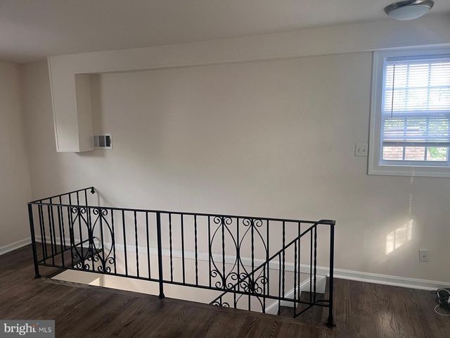 8617 WOODYARD RD, Clinton, MD 20735