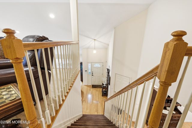 8 Casco Court, Lakewood, NJ 08701