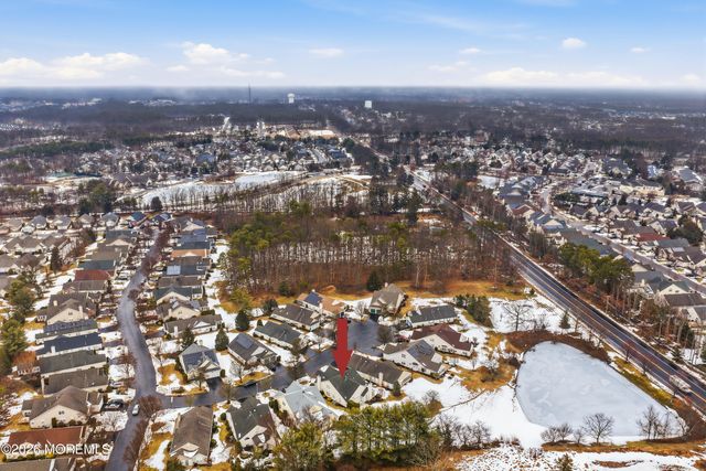 8 Casco Court, Lakewood, NJ 08701