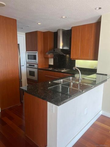 1199 Pacific Hwy. 307, San Diego, CA 92101