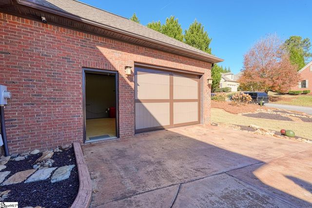 205 Tuscan Ridge Trail, Inman, SC 29349