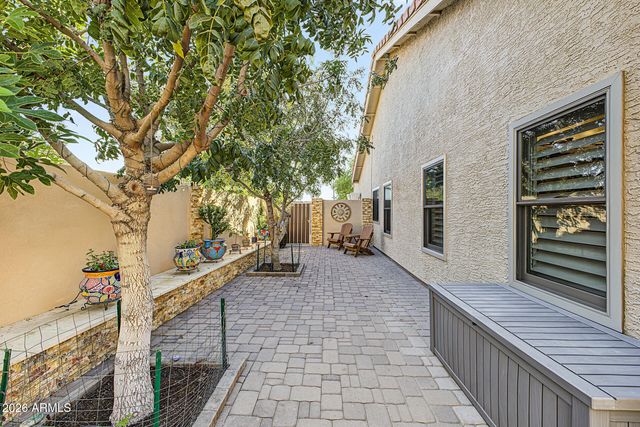 13602 S 37TH Street, Phoenix, AZ 85044