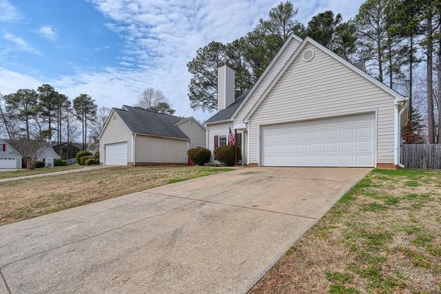 409 Flamingo Way, Boiling Springs, SC 29316
