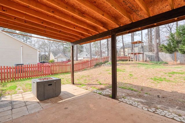 409 Flamingo Way, Boiling Springs, SC 29316