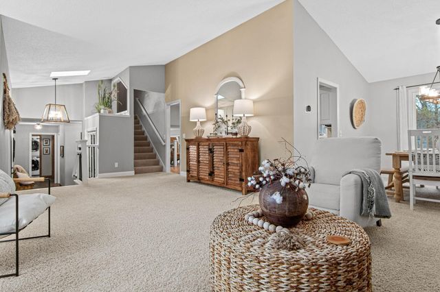 17730 Kettering Trail, Lakeville, MN 55044