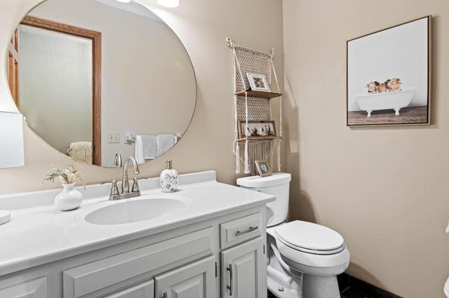 17730 Kettering Trail, Lakeville, MN 55044