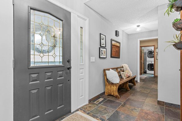 17730 Kettering Trail, Lakeville, MN 55044