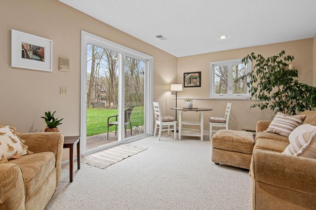 17730 Kettering Trail, Lakeville, MN 55044