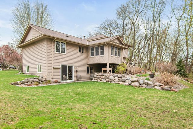 17730 Kettering Trail, Lakeville, MN 55044