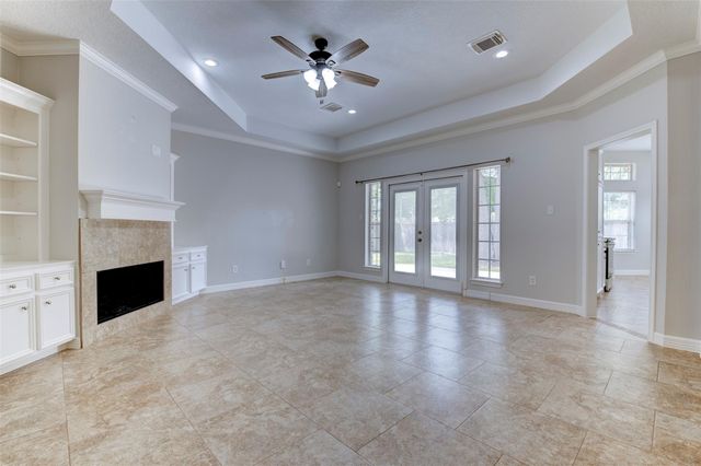 3138 Pine Chase Drive, Montgomery, TX 77356