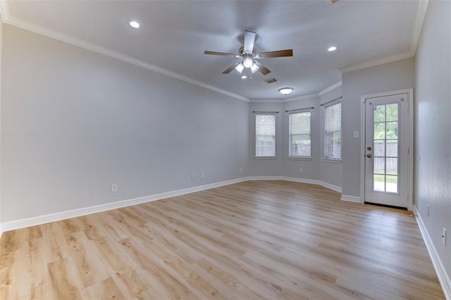 3138 Pine Chase Drive, Montgomery, TX 77356