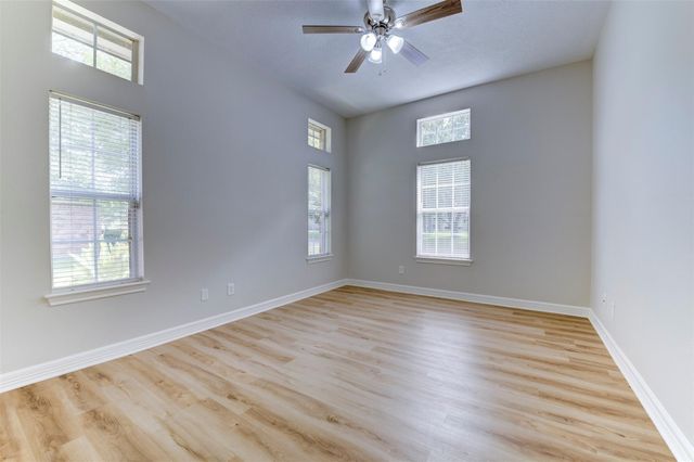 3138 Pine Chase Drive, Montgomery, TX 77356