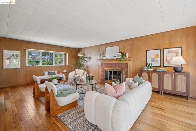 155 Avenida DR, Berkeley, CA 94708