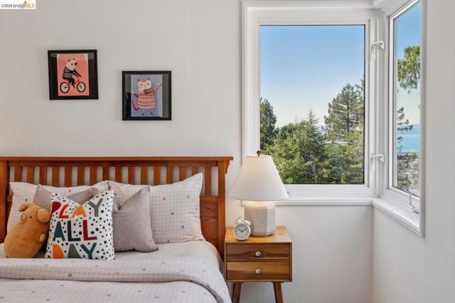 155 Avenida DR, Berkeley, CA 94708