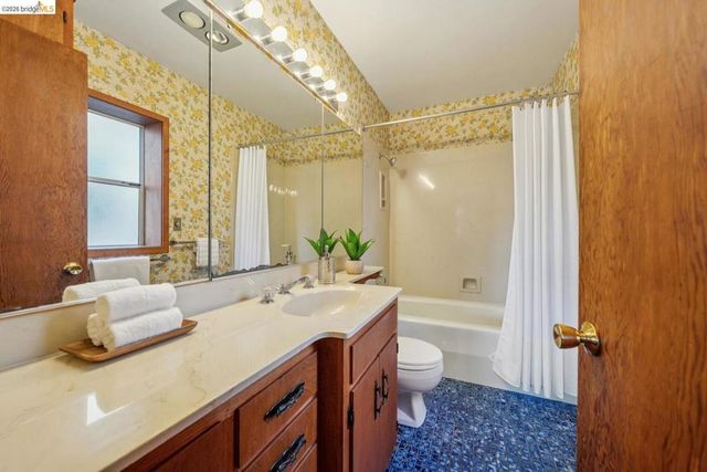 155 Avenida DR, Berkeley, CA 94708