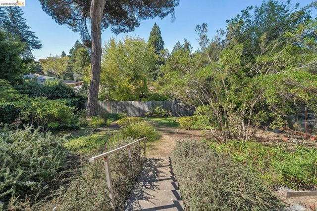 155 Avenida DR, Berkeley, CA 94708
