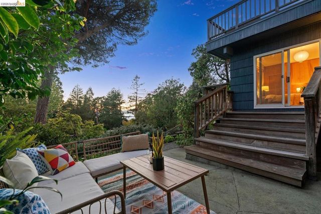 155 Avenida DR, Berkeley, CA 94708