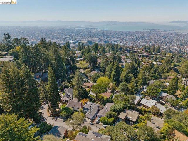 155 Avenida DR, Berkeley, CA 94708