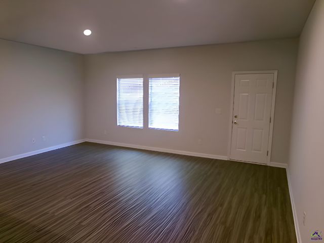 318 NW Oakwood Drive, Milledgeville, GA 31061