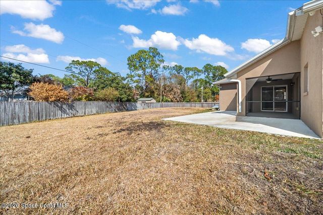 1323 Beche Street SE, Palm Bay, FL 32909