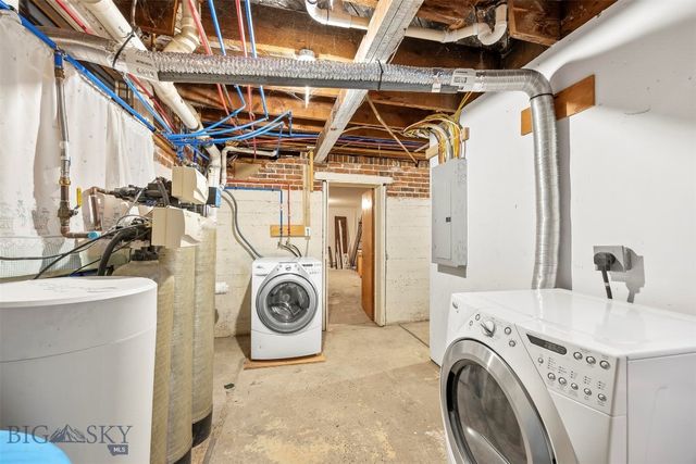 27 Sugar Beet Row, Whitehall, MT 59759