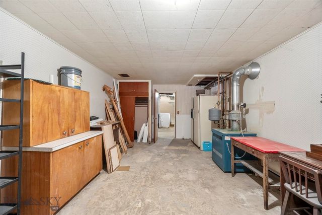 27 Sugar Beet Row, Whitehall, MT 59759