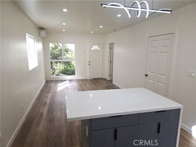 3030 W 12th Street, Los Angeles, CA 90006