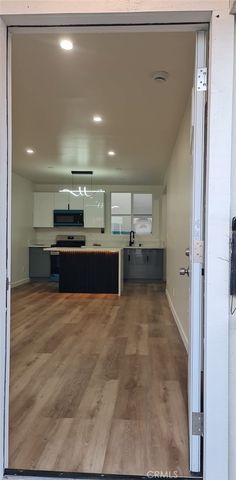 3030 W 12th Street, Los Angeles, CA 90006