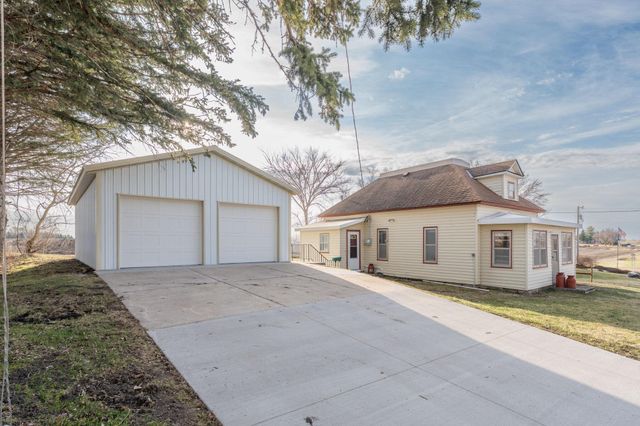 397 S Kilkenny Road, Kilkenny, MN 56052