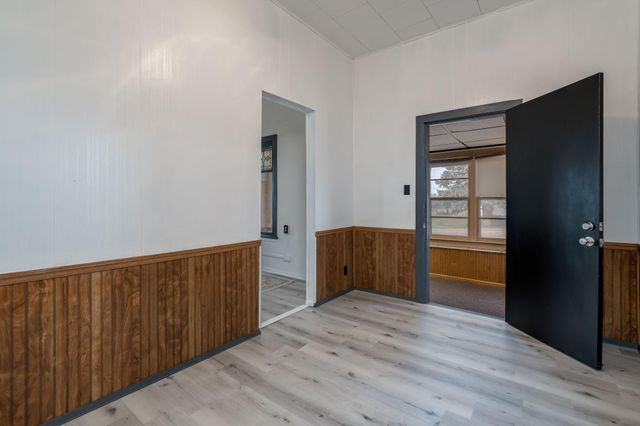 397 S Kilkenny Road, Kilkenny, MN 56052