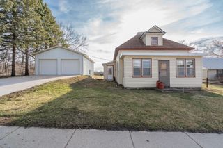 397 S Kilkenny Road, Kilkenny, MN 56052