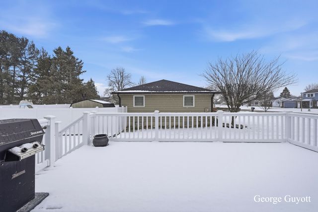 1941 Newcastle Drive Sw, Georgetown Twp, MI 49428