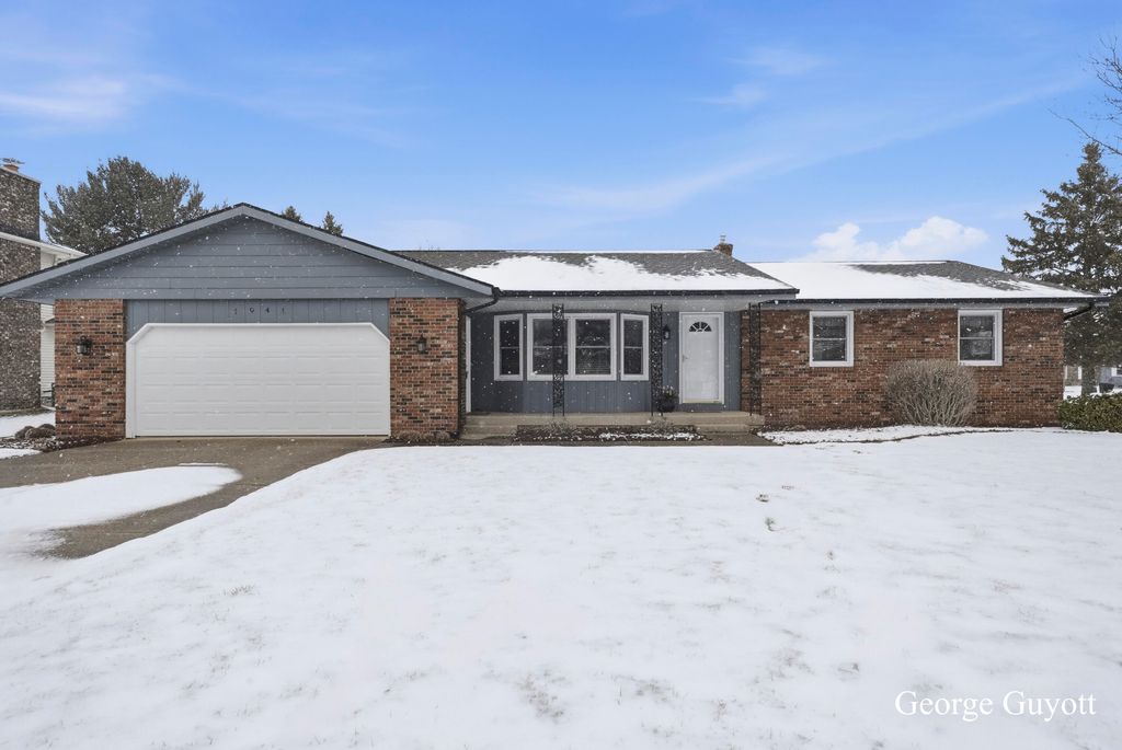 1941 Newcastle Drive Sw, Georgetown Twp, MI 49428