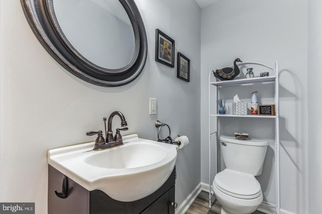 566 LYNN AVE, Woodbury, NJ 08096