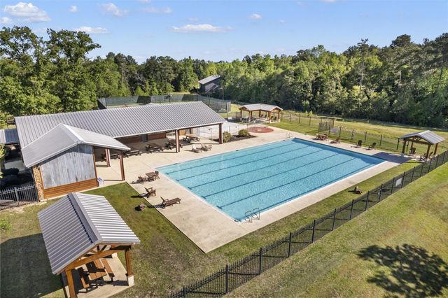 7520 Sowell Street, Montgomery, TX 77316