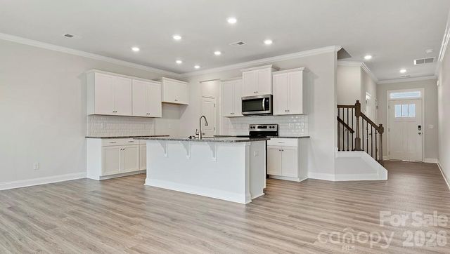 326 Lagoon Road, Fletcher, NC 28732