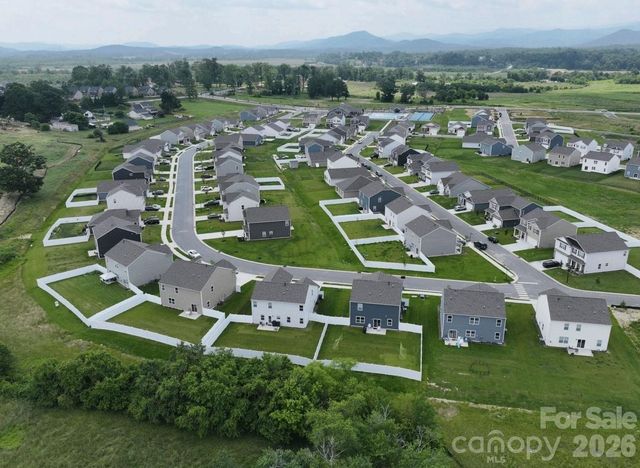 326 Lagoon Road, Fletcher, NC 28732