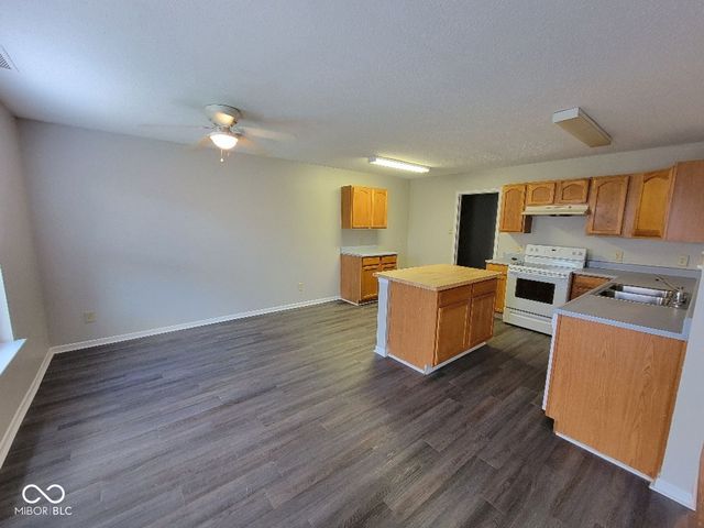 10828 August Drive, Ingalls, IN 46048