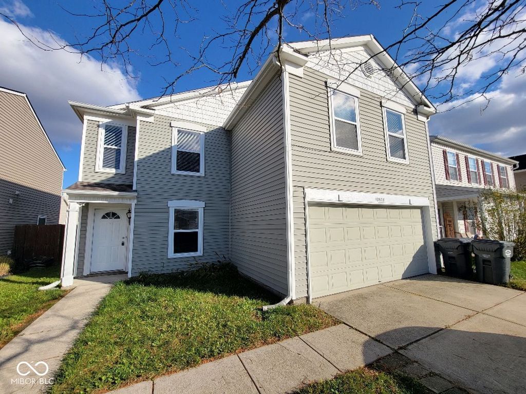 10828 August Drive, Ingalls, IN 46048