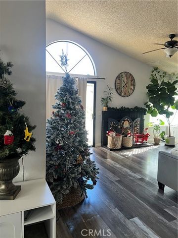 1509 Portrait, Perris, CA 92571