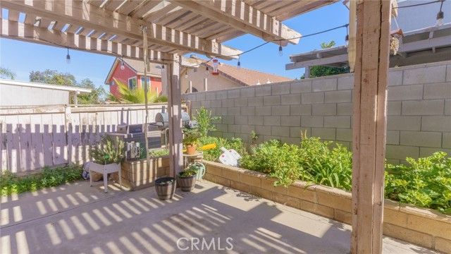 1509 Portrait, Perris, CA 92571