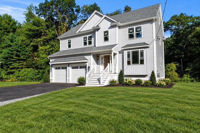 160 Vale St, Tewksbury, MA 01876